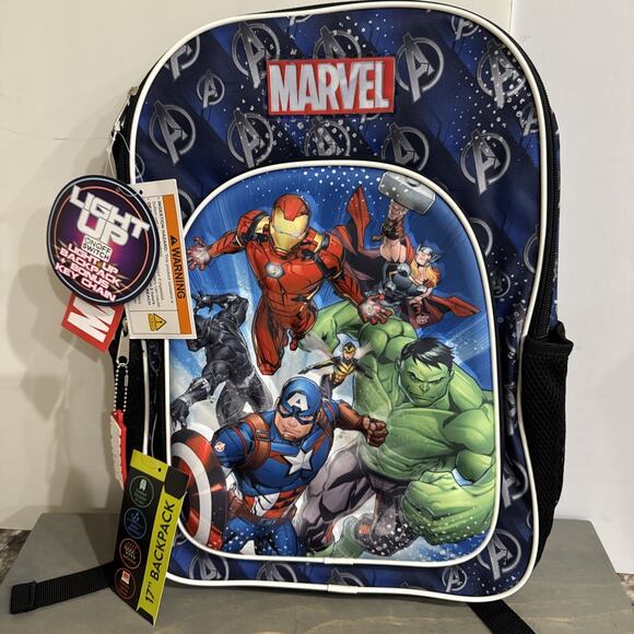 🆕Marvel Avengers✨Light Up✨Backpack 17”✨Laptop Sleeve & Key Chain NWT✨3D Front - Picture 1 of 7
